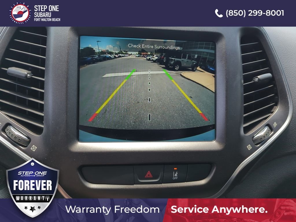 Used 2022 White Jeep Trailhawk image 26