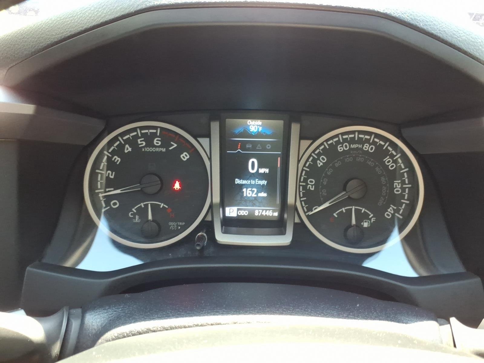 Used 2023 Ice Cap Toyota SR5 image 24