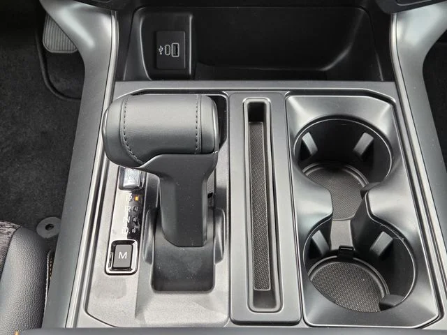 New 2026 Antimatter Blue Metallic Ford Tremor® image 17