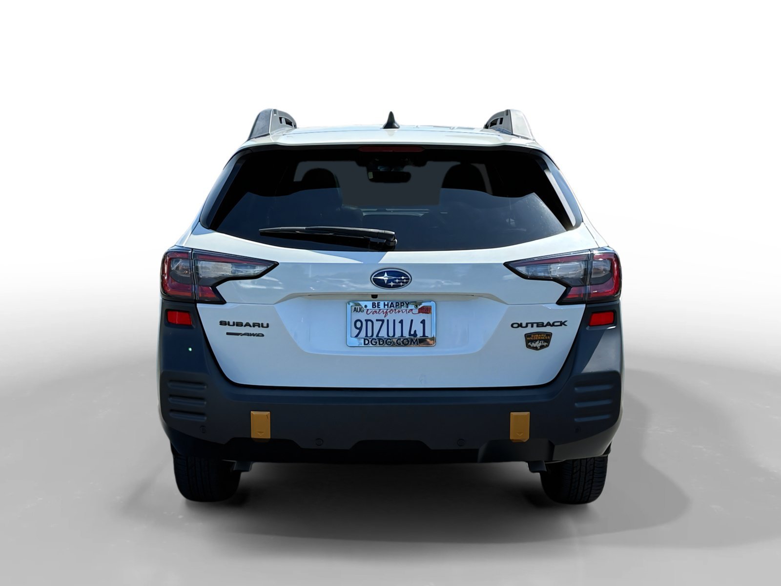 Used 2022 Crystal White Pearl Subaru Wilderness image 4