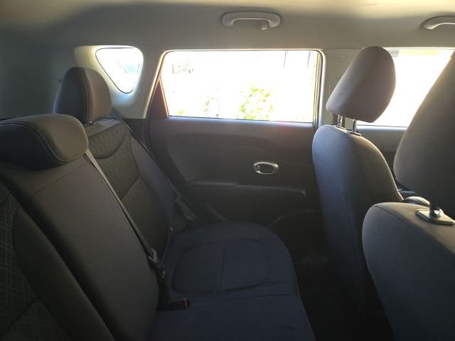 Used 2016 Alien II Kia Base image 5