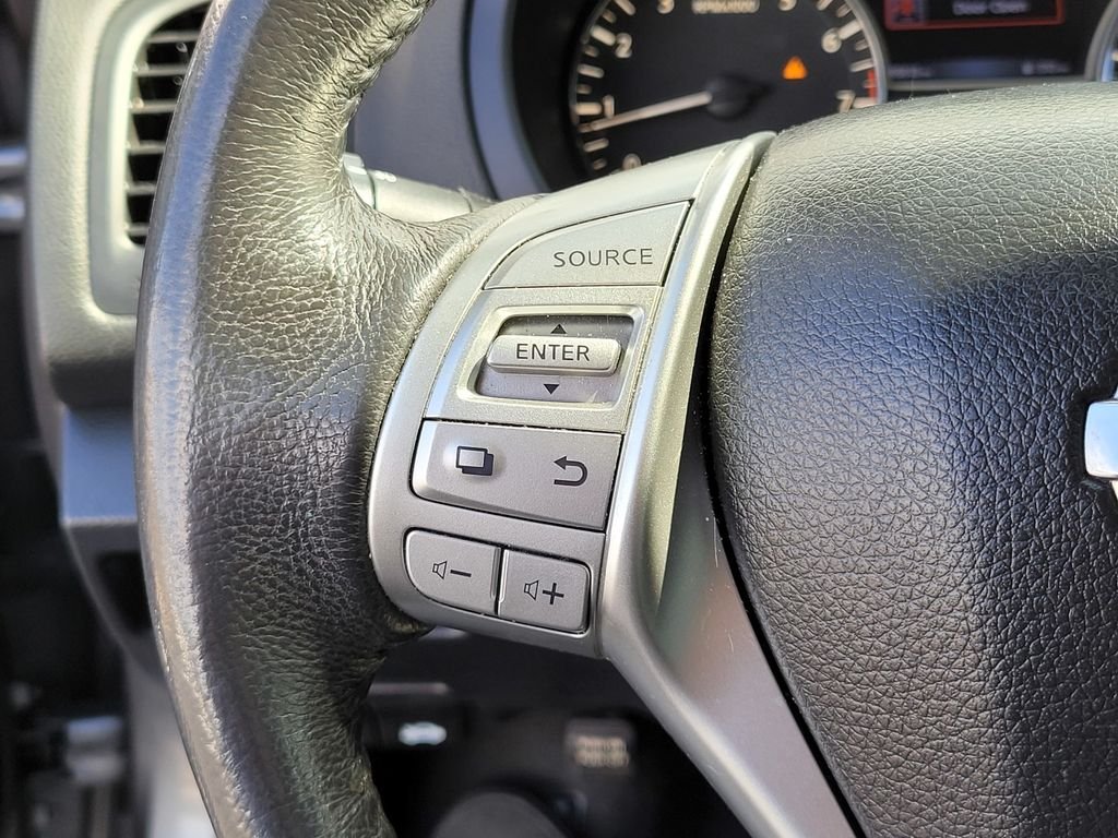 Used 2017 Gray Nissan 2.5 SL image 24
