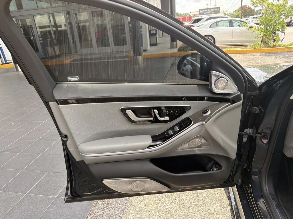 Certified Used 2021  Mercedes-Benz S 580 image 19