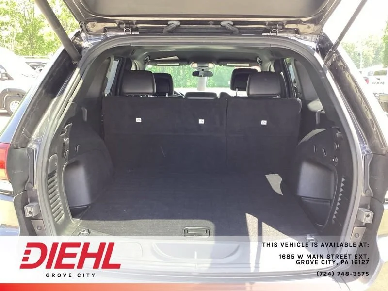 Used 2021 Gray Jeep Laredo X 4x4 image 13