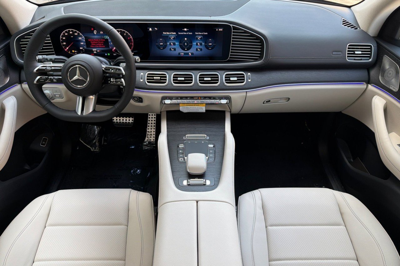 New 2026 Obsidian Black Metallic Mercedes-Benz GLS 450 4MATIC® SUV image 12