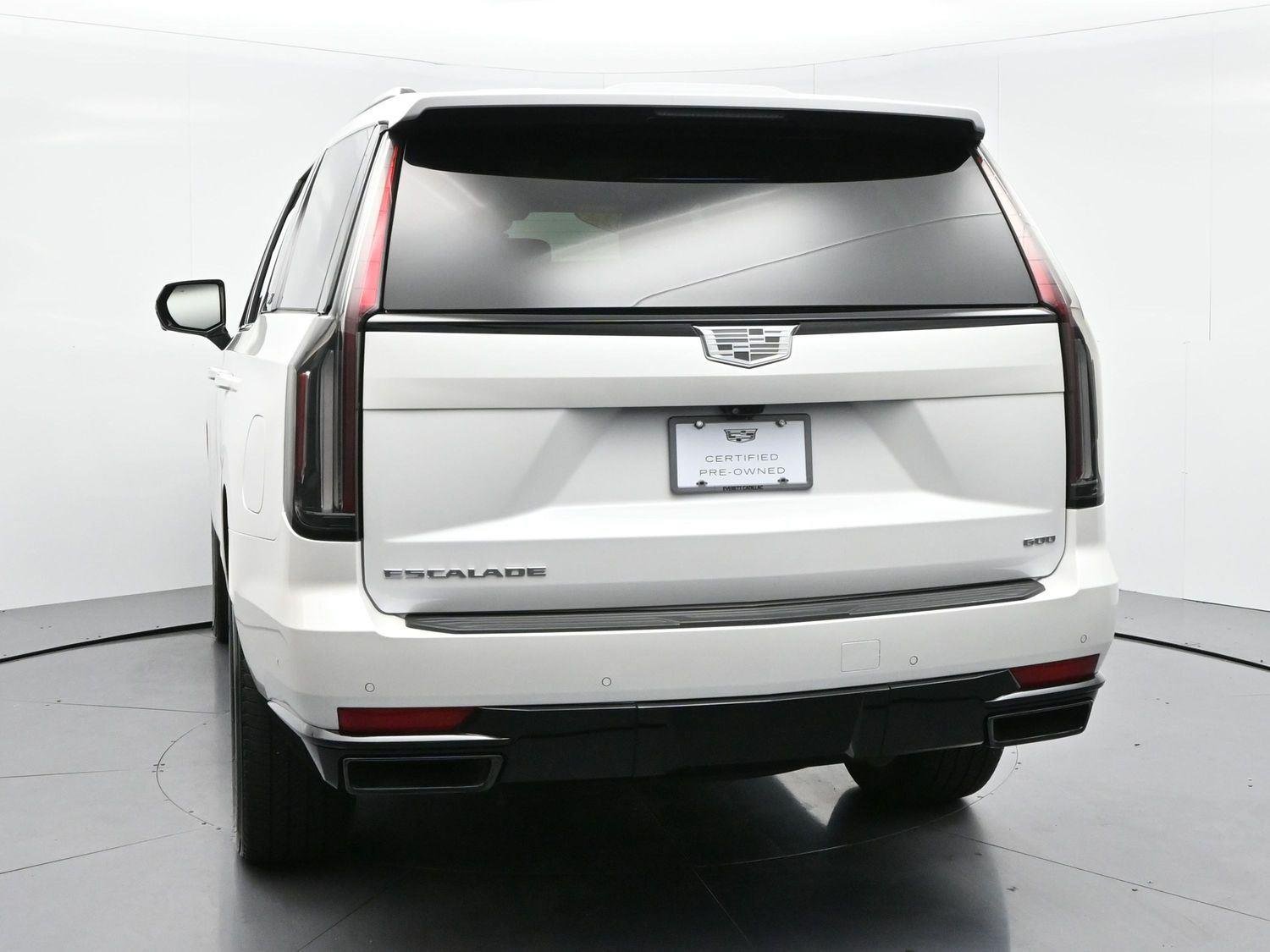 Used 2024 Crystal White Tricoat Cadillac Sport Platinum image 6