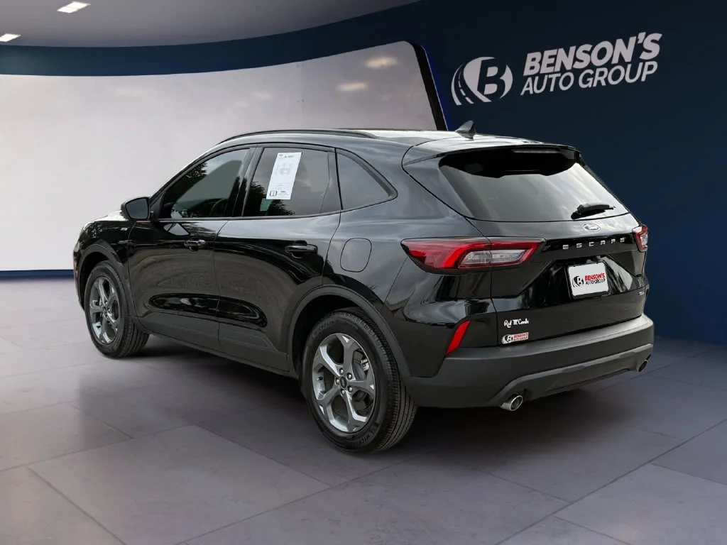 Used 2025 Black Ford ST-Line image 3
