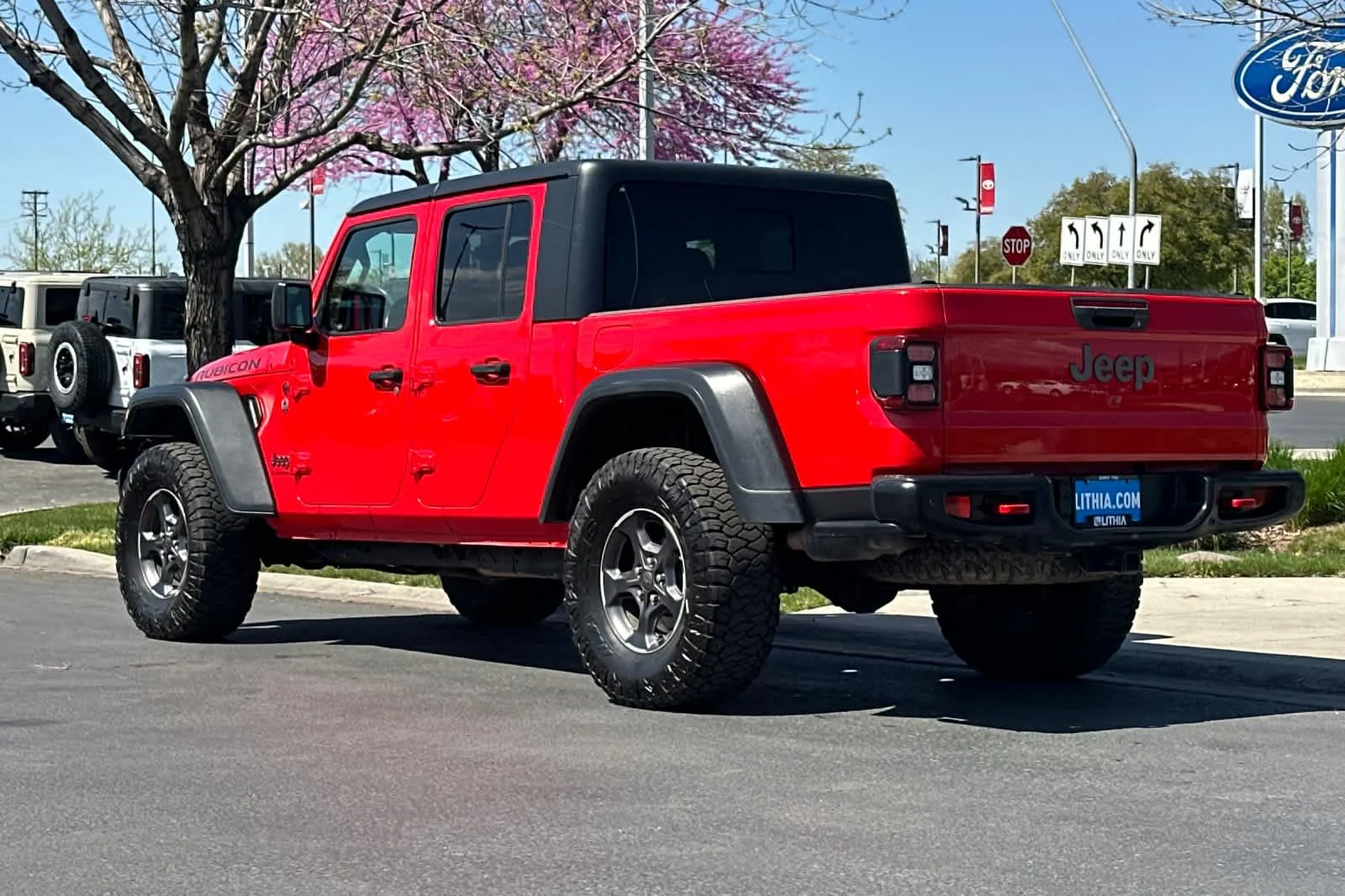 Certified Used 2020 Firecracker Red Clearcoat Jeep Rubicon image 6