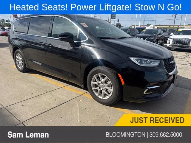 2025 Chrysler Pacifica