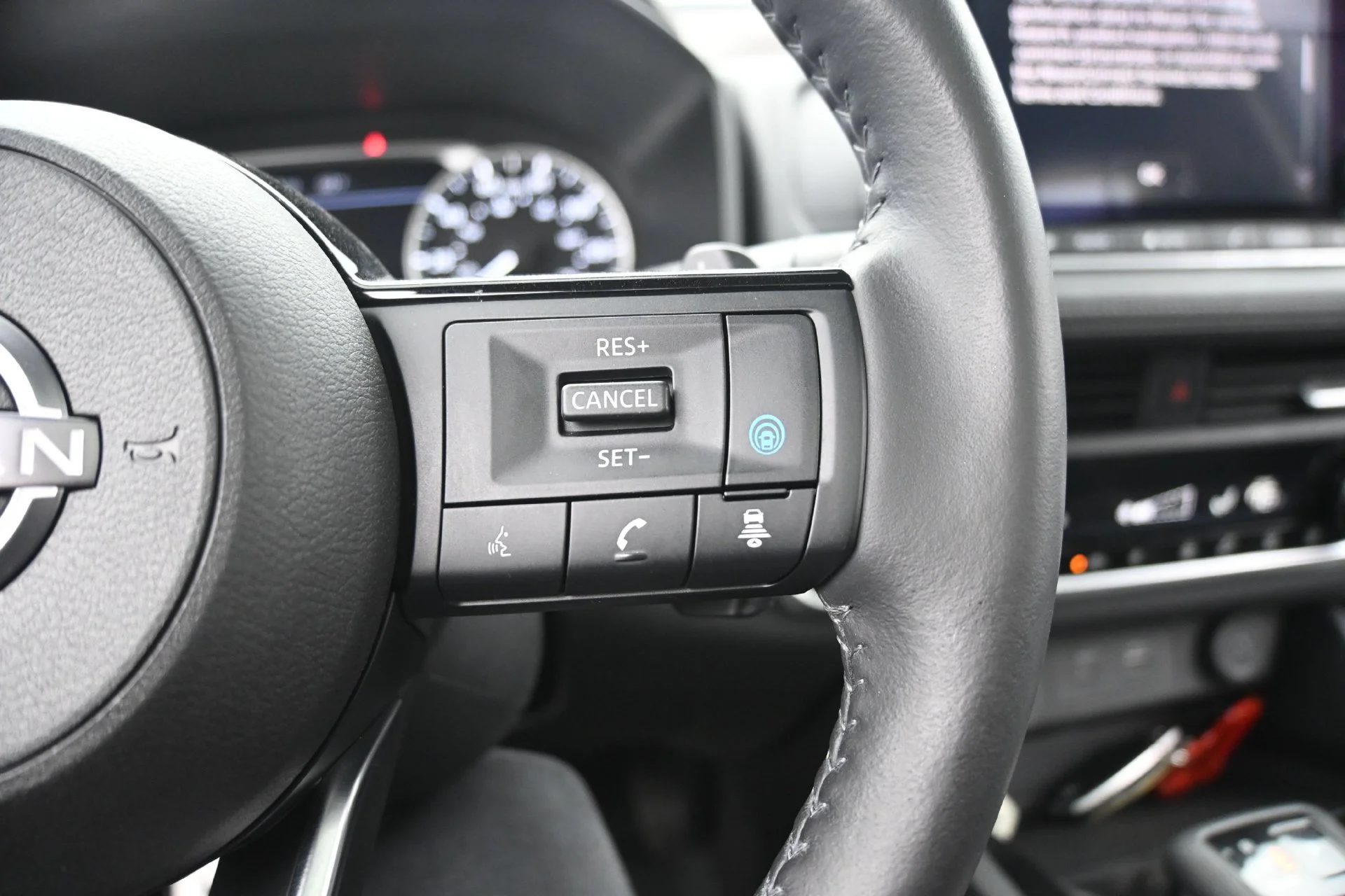 Used 2023 Gun Metallic Nissan SV image 24