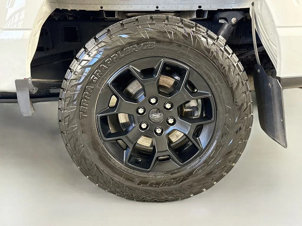 Used 2024 Avalanche Ford STX image 30