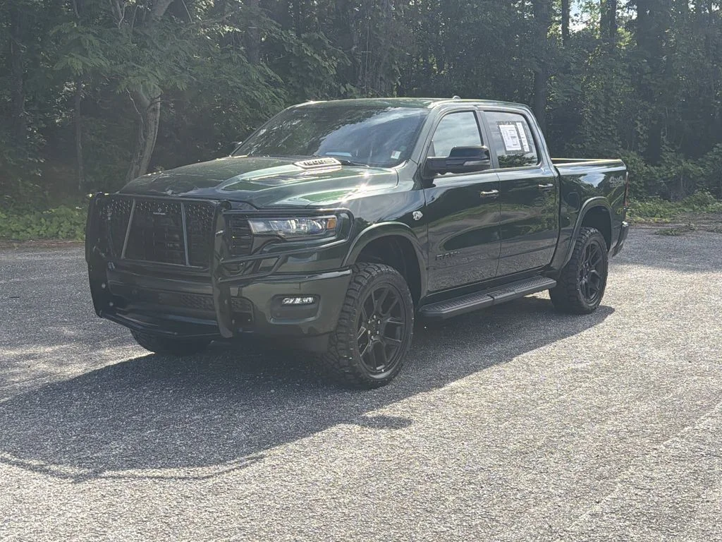 New 2026 Serrano-Green Metallic Exterior Paint RAM Laramie image 50