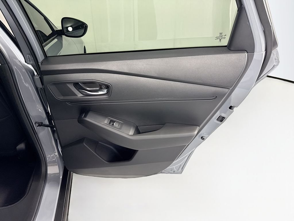 Certified Used 2025 Urban Gray Pearl Honda SE image 27