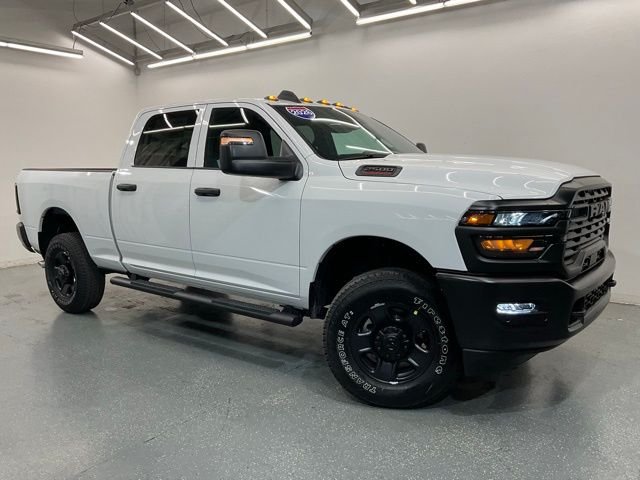 New 2026 Bright White Clear-Coat Exterior Paint RAM Tradesman image 2