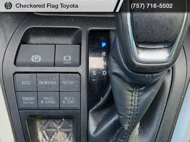Used 2024 Midnight Black Metallic Toyota XLE Premium image 19
