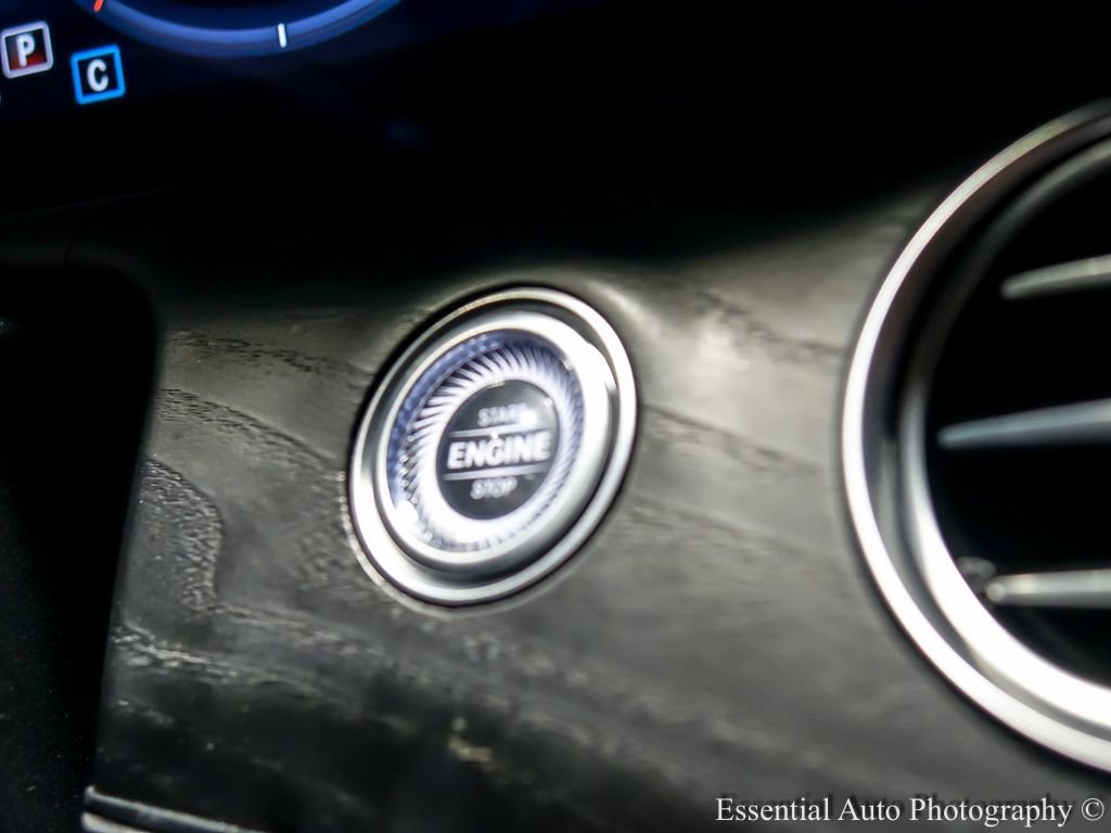 2022 Mercedes-Benz E-Class E450 - Photo 22