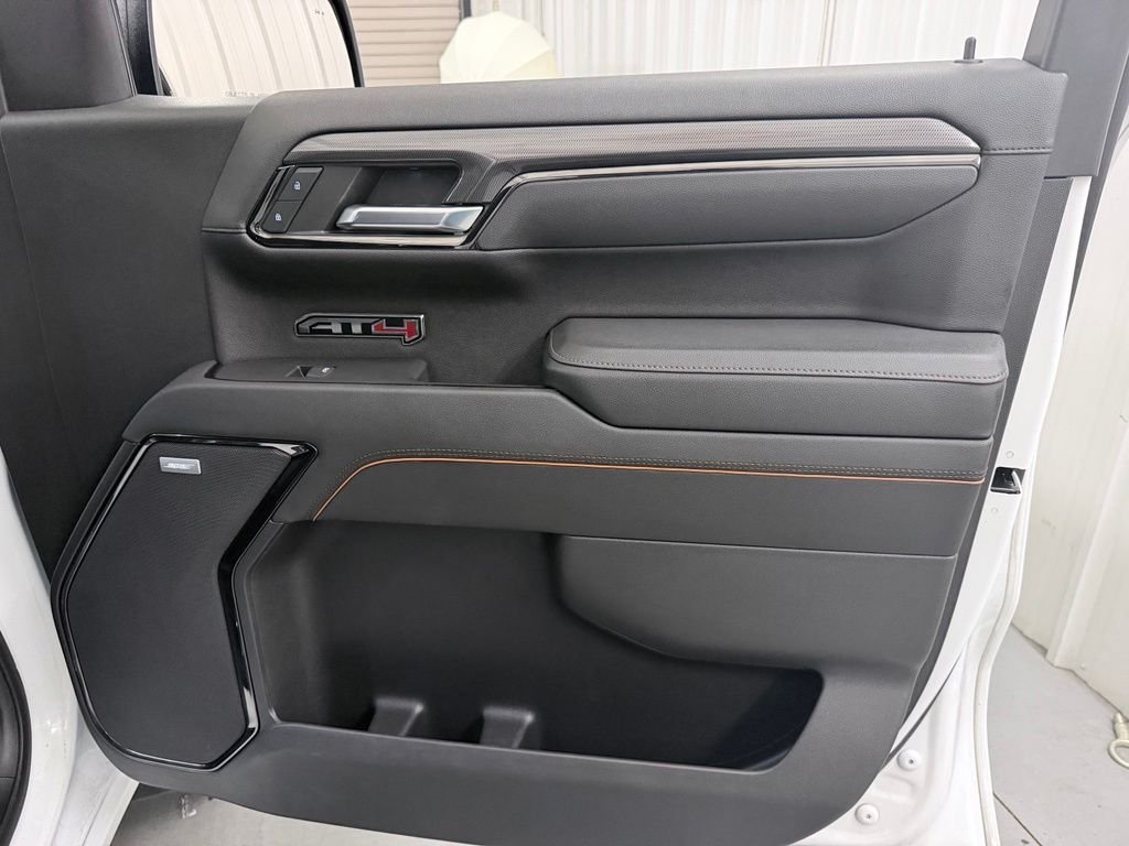 Used 2023 White GMC AT4 image 48