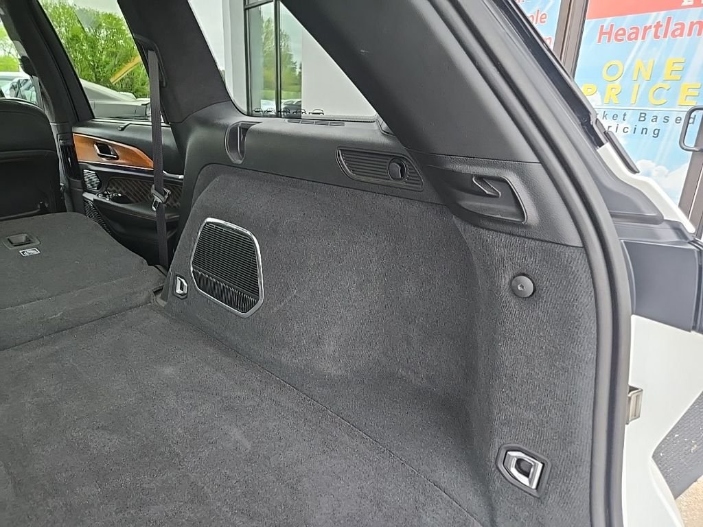 Used 2022 White Jeep Summit Reserve image 113