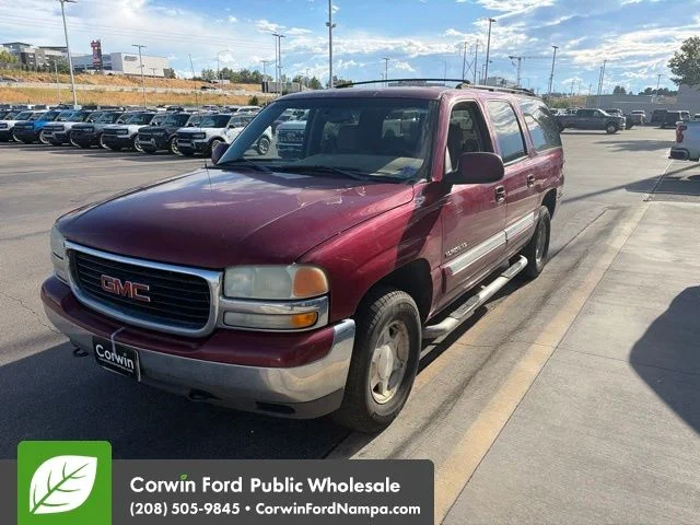 2004 GMC Yukon 4WD 1/2 Ton SLE's photo