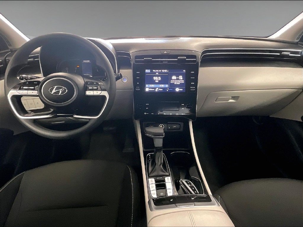 Used 2024 Silver Hyundai SEL image 21