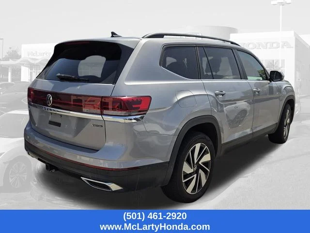 Used 2025 Silver Volkswagen 2.0T SE w/Technology image 4