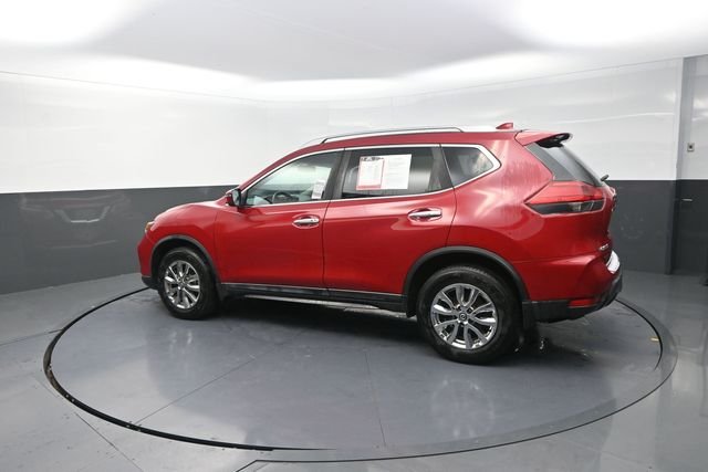 Used 2017 Red Nissan SV image 47