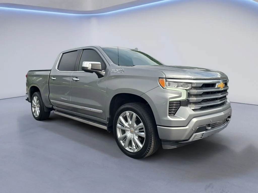 Used 2024 Sterling Gray Metallic Chevrolet High Country image 8