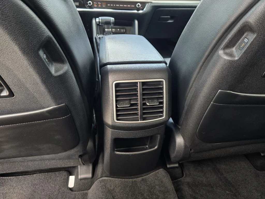 Used 2023 Glacial White Pearl Kia EX image 25
