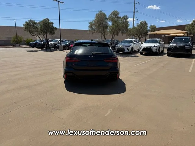 Used 2021  Audi 4.2 image 6