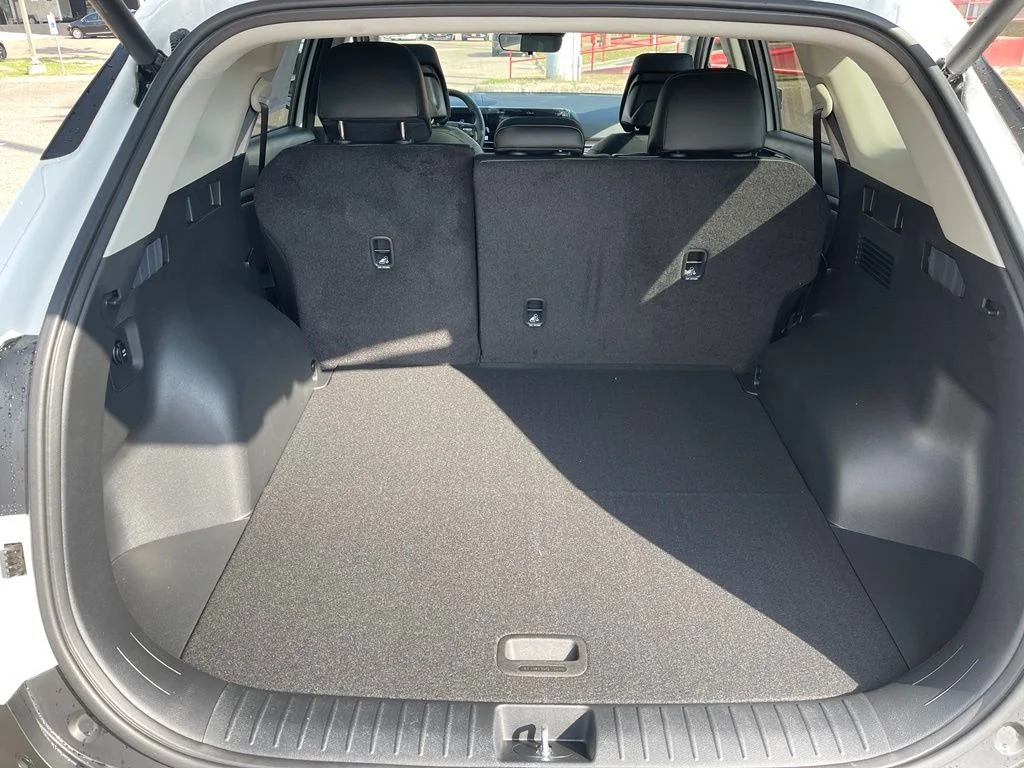 New 2026 White Kia EX image 7
