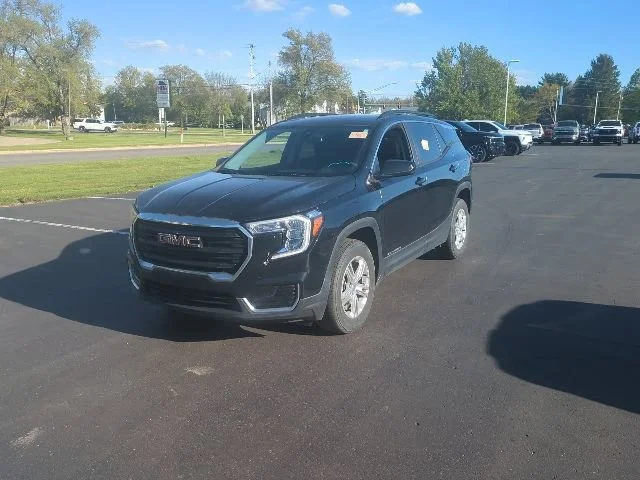 2024 GMC Terrain SLE AWD's photo