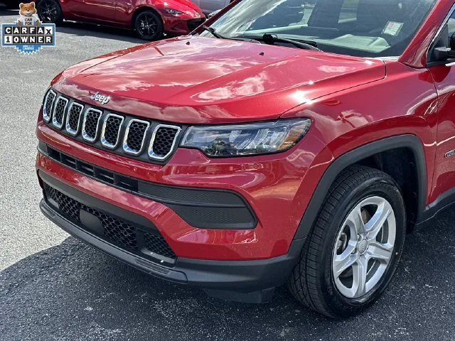 Used 2023 Red Jeep Sport 4x4 image 9