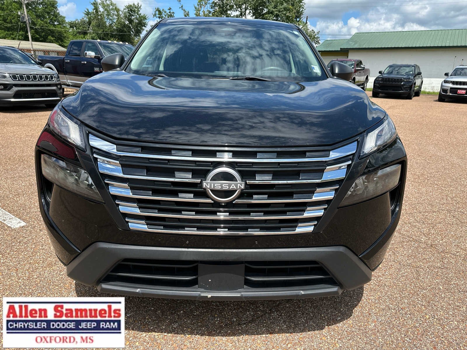 Used 2024 Super Black Nissan S image 9