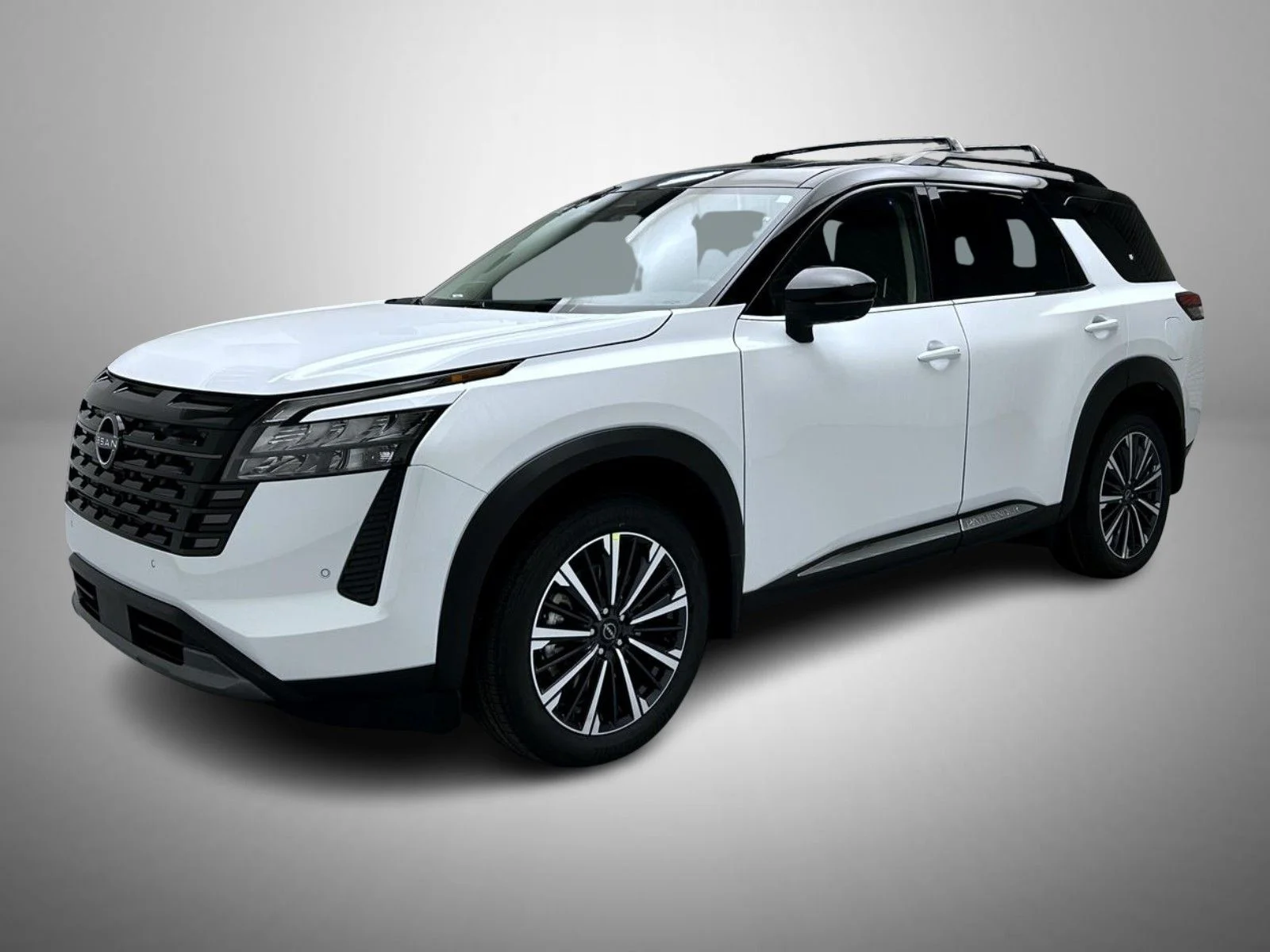 2026 Nissan Pathfinder Platinum 4WD's photo