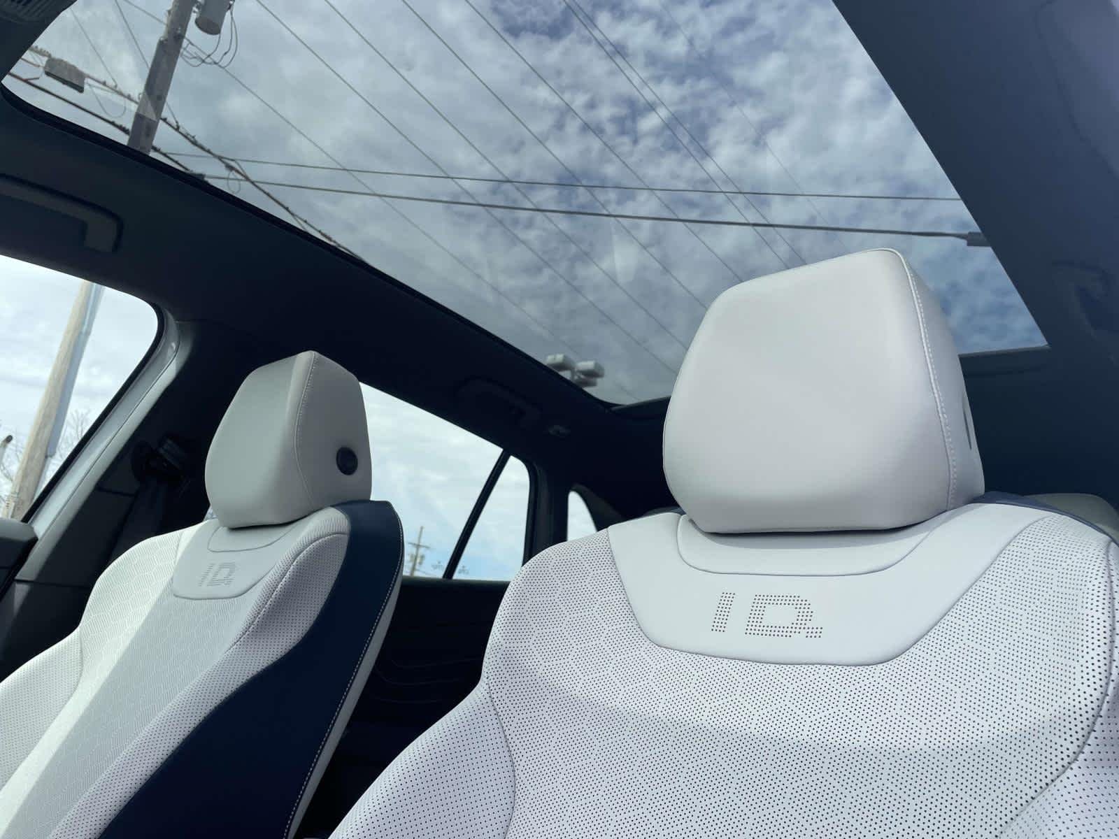 New 2025 Silver Mist Metallic Volkswagen Pro S image 15