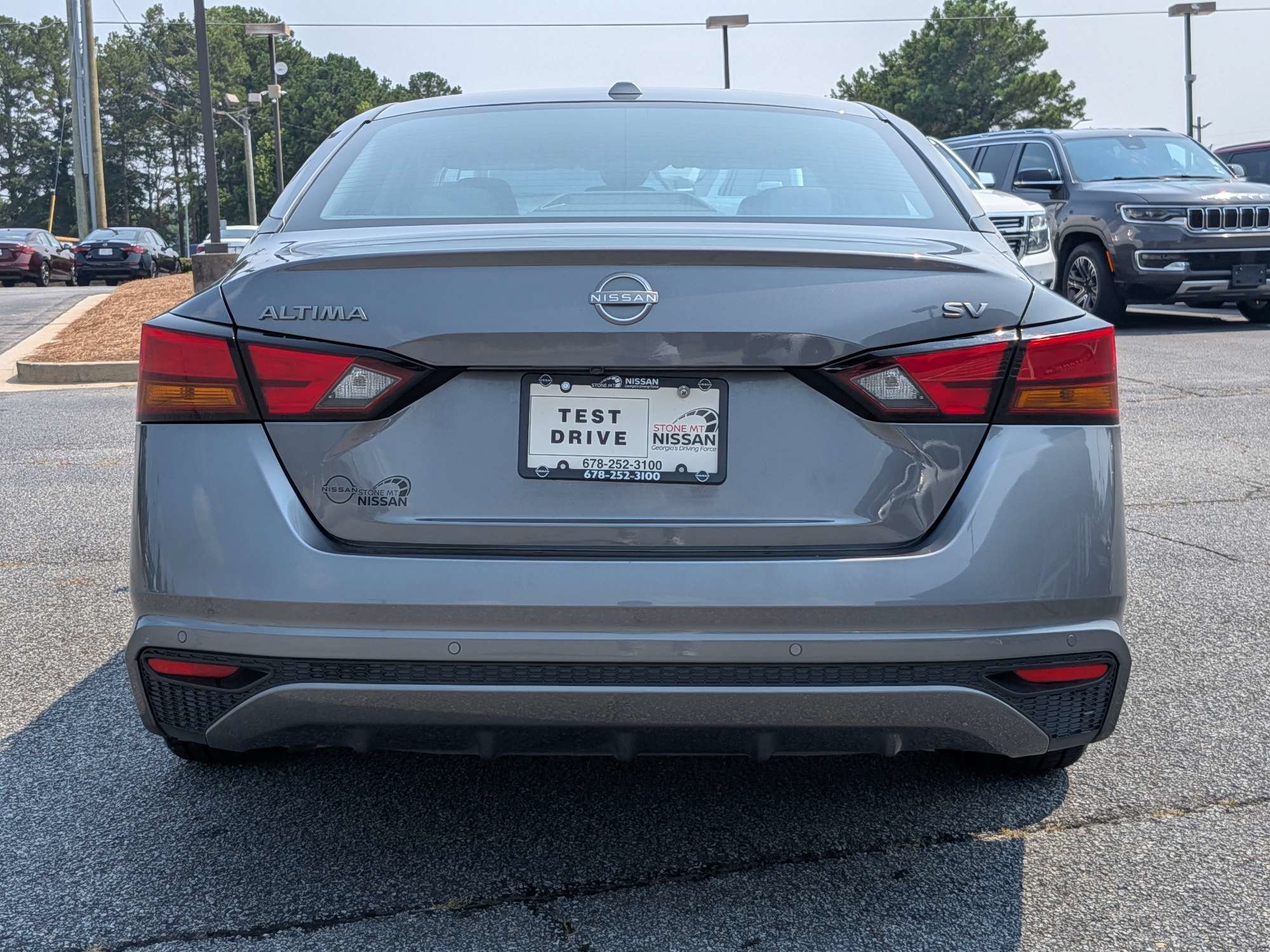 Used 2024 Gray Nissan 2.5 SV image 4