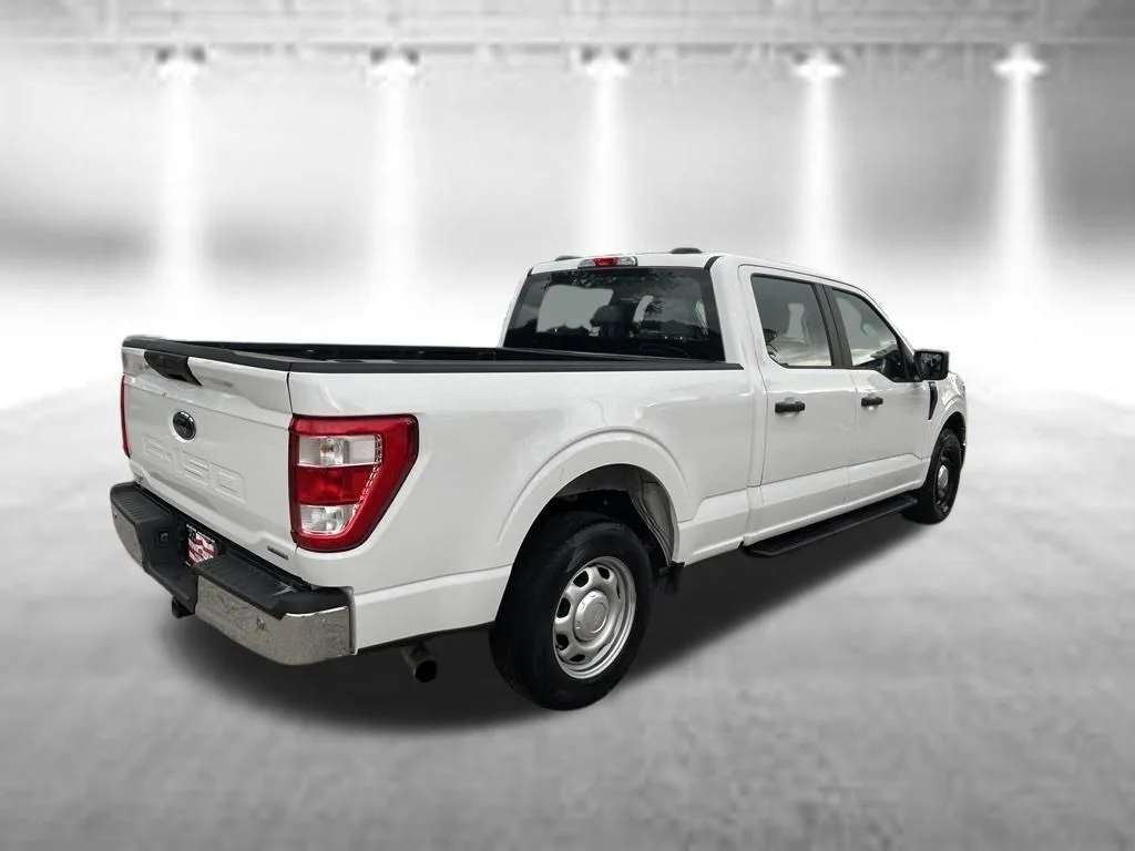 Used 2023 Oxford White Ford XL image 4