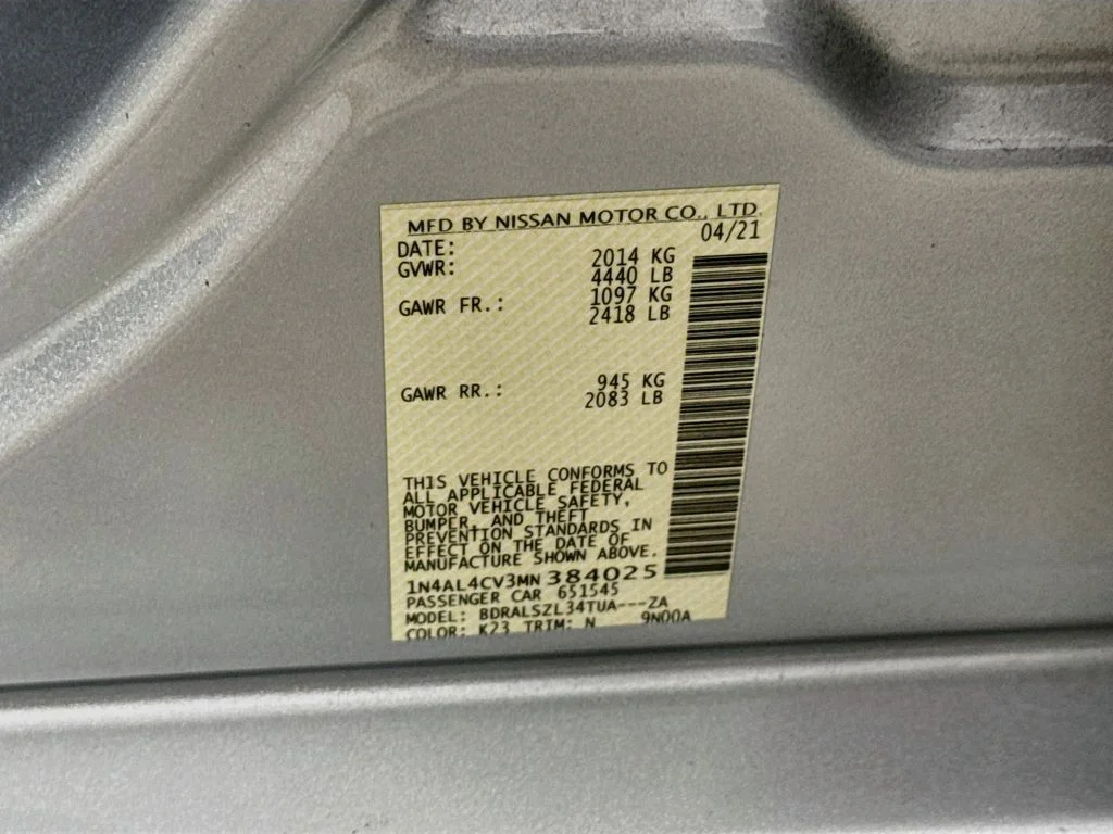 Used 2021 Brilliant Silver Metallic Nissan 2.0 SR image 32