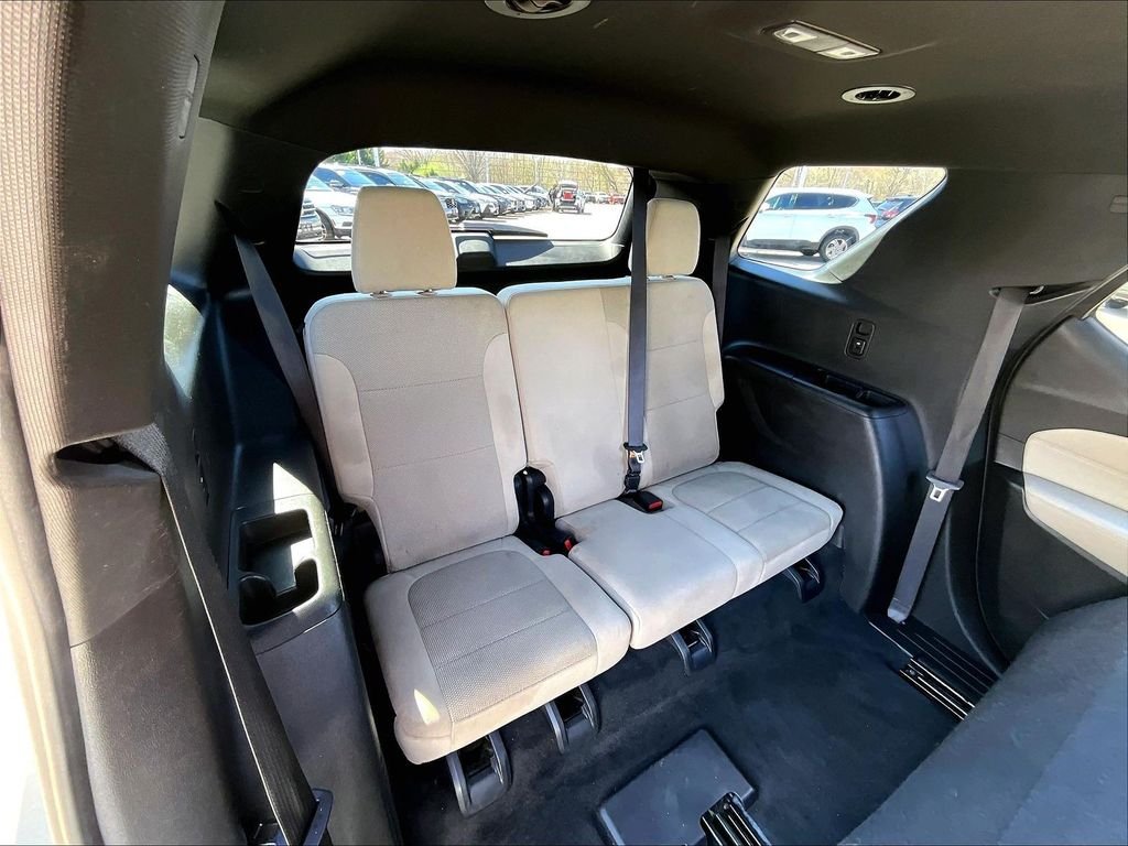 Used 2023 Gray Chevrolet LS image 17