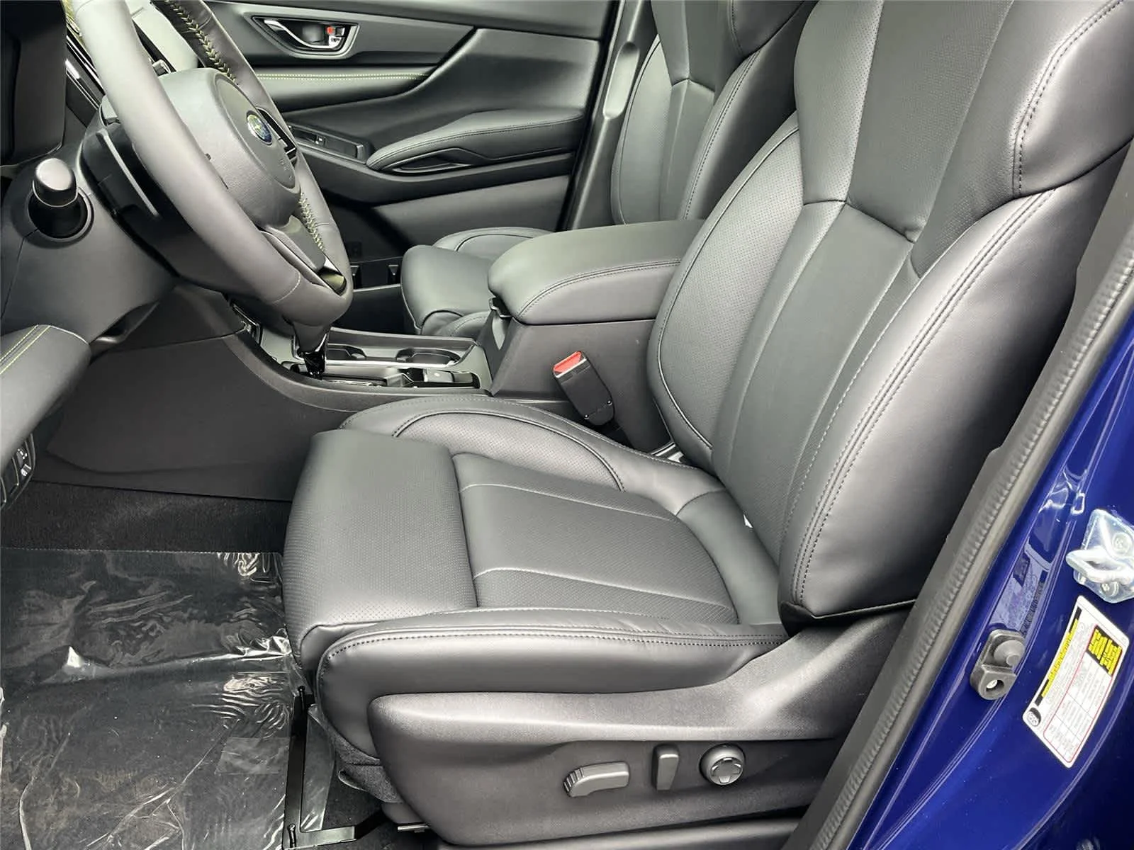 New 2026 SAPPHIRE BLUE PEARL Subaru Onyx Edition Touring 7-Passenger image 12