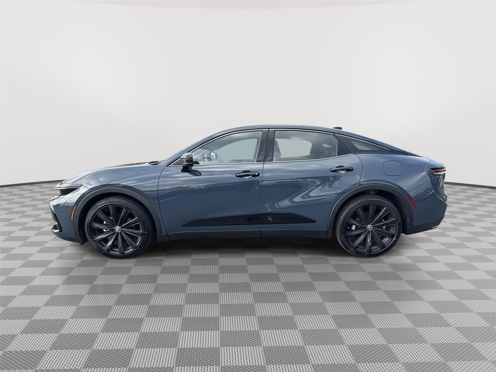 Used 2025 Storm Cloud Toyota Nightshade image 4
