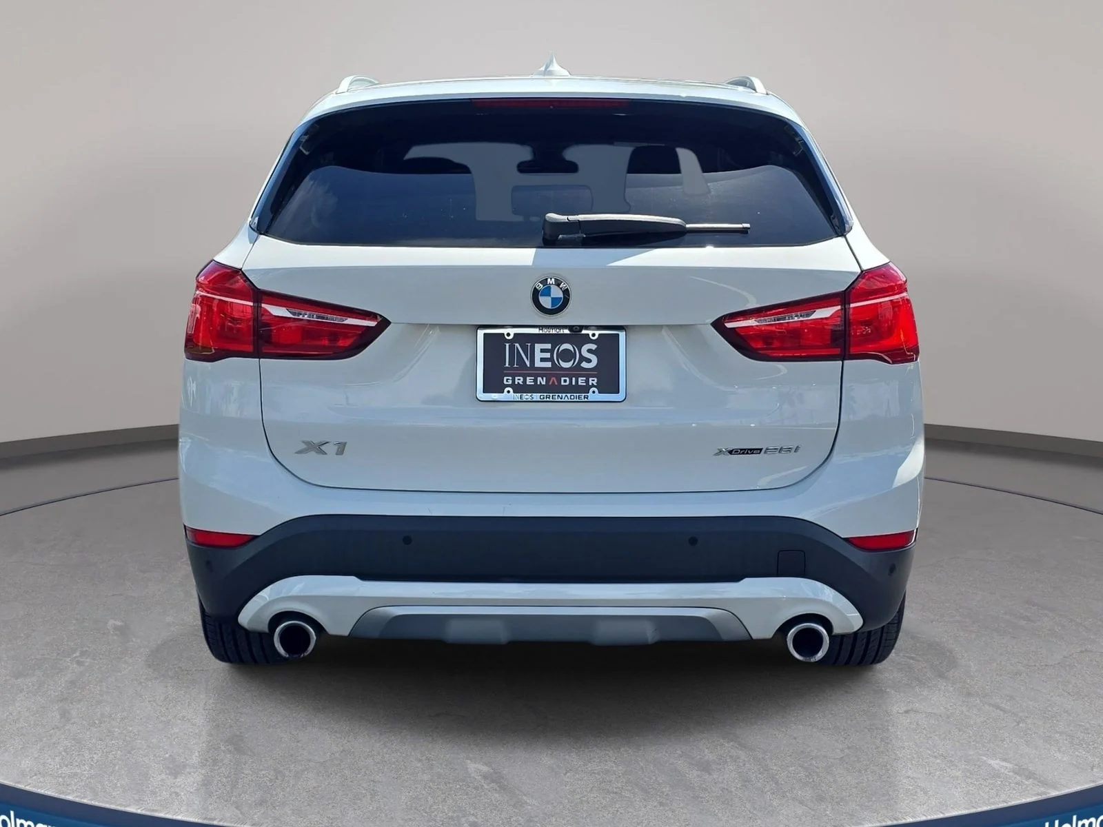 Used 2020 White BMW xDrive28i image 7
