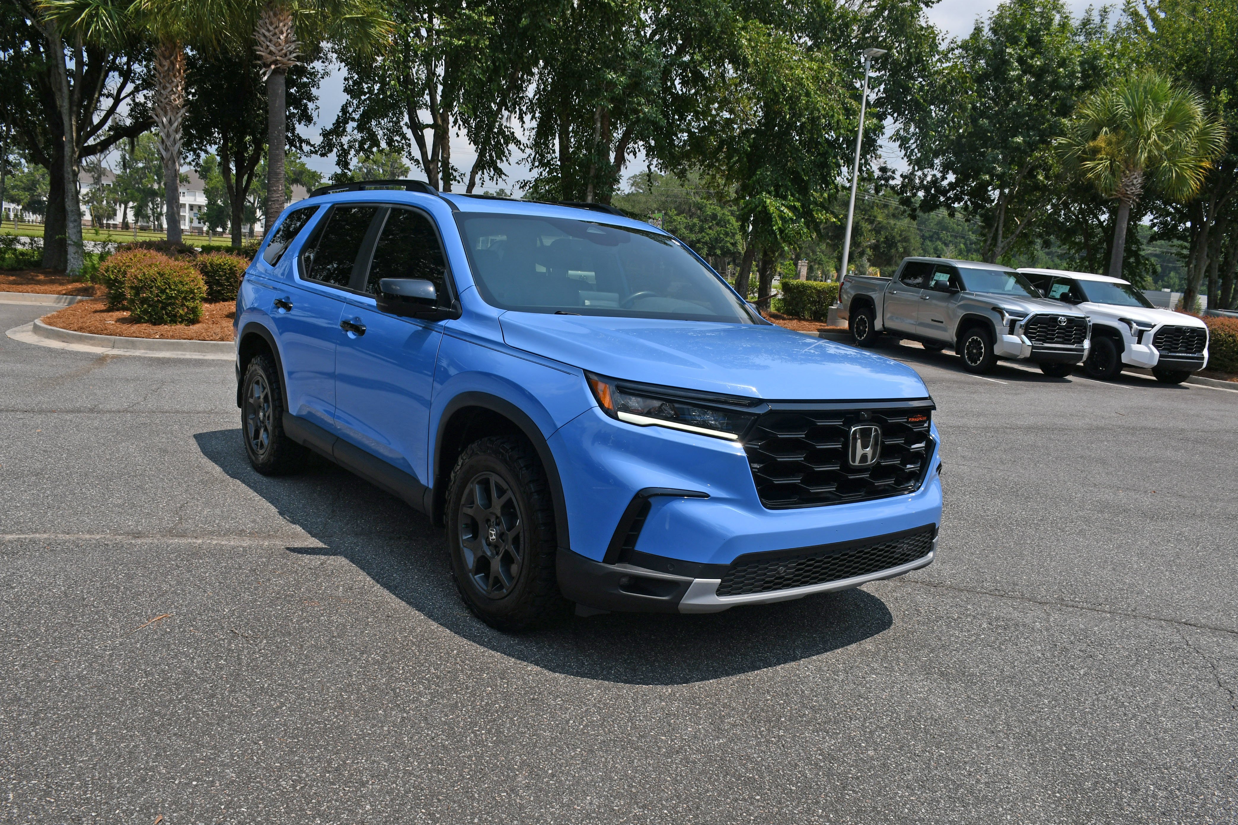 Used 2024  Honda TrailSport image 6