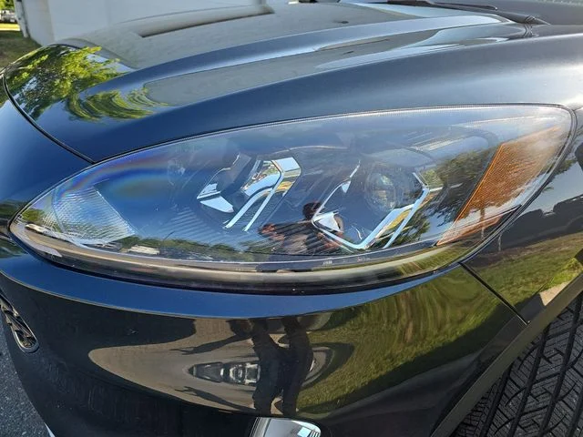 Used 2022 Blue Ford SEL image 29