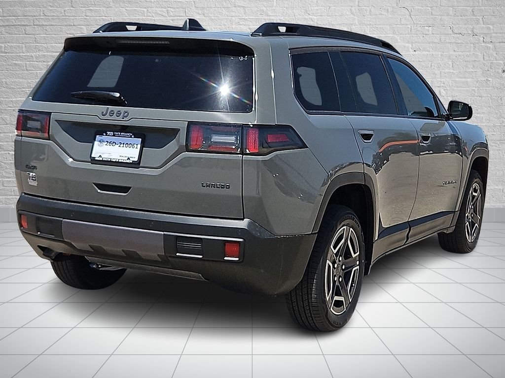 New 2026 Sting-Gray Clear-Coat Exterior Paint Jeep Laredo image 4