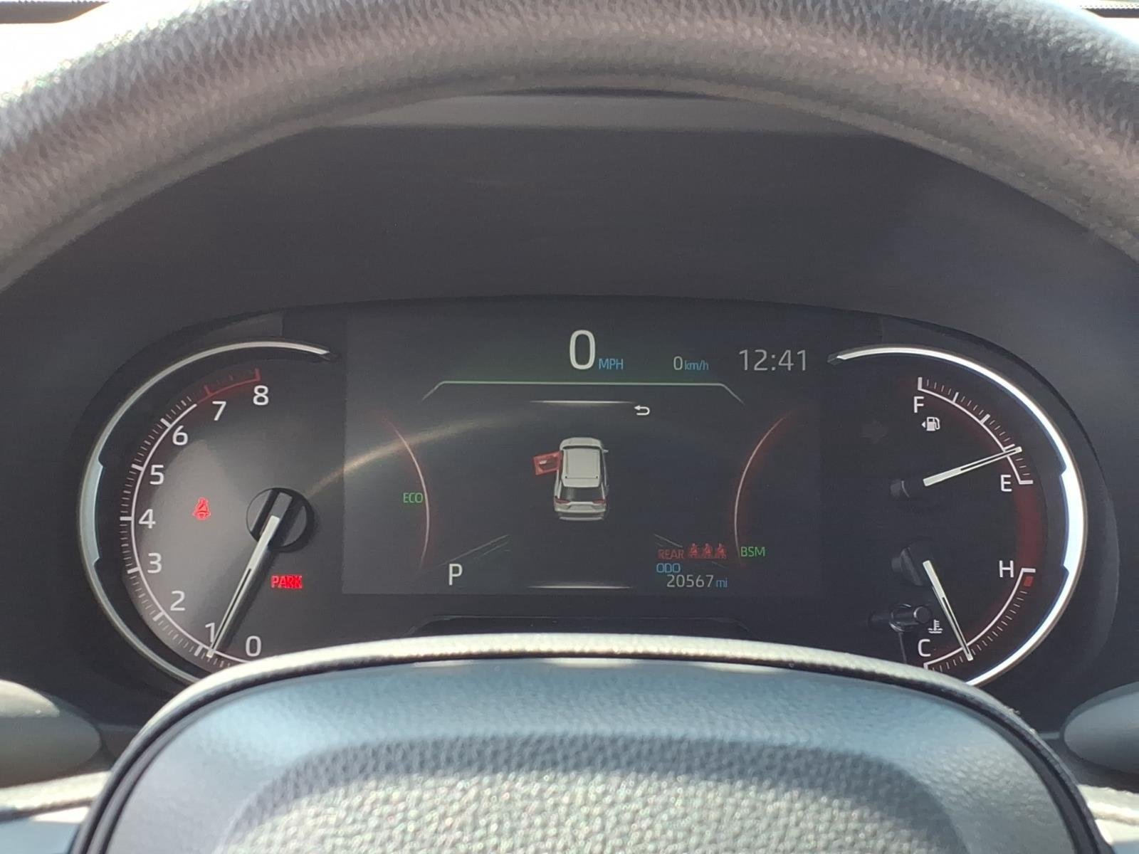 Used 2025 Ice Cap Toyota XLE image 24