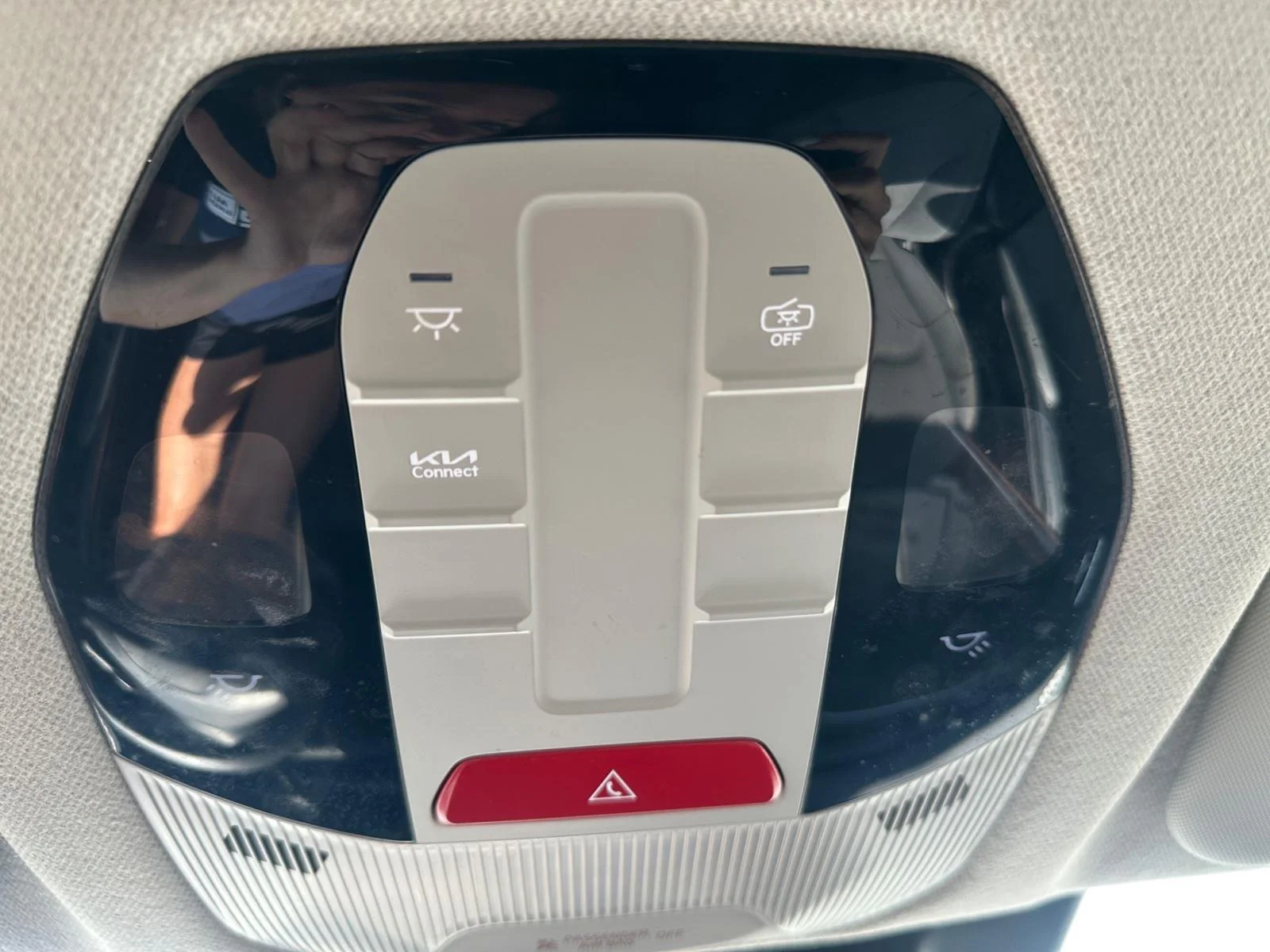2025 Kia K4 LXS - Photo 22