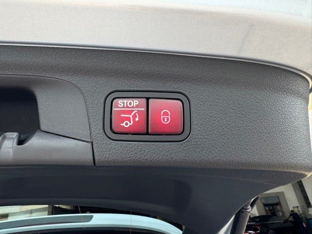 2025 Mercedes-Benz GLE GLE350 - Photo 17