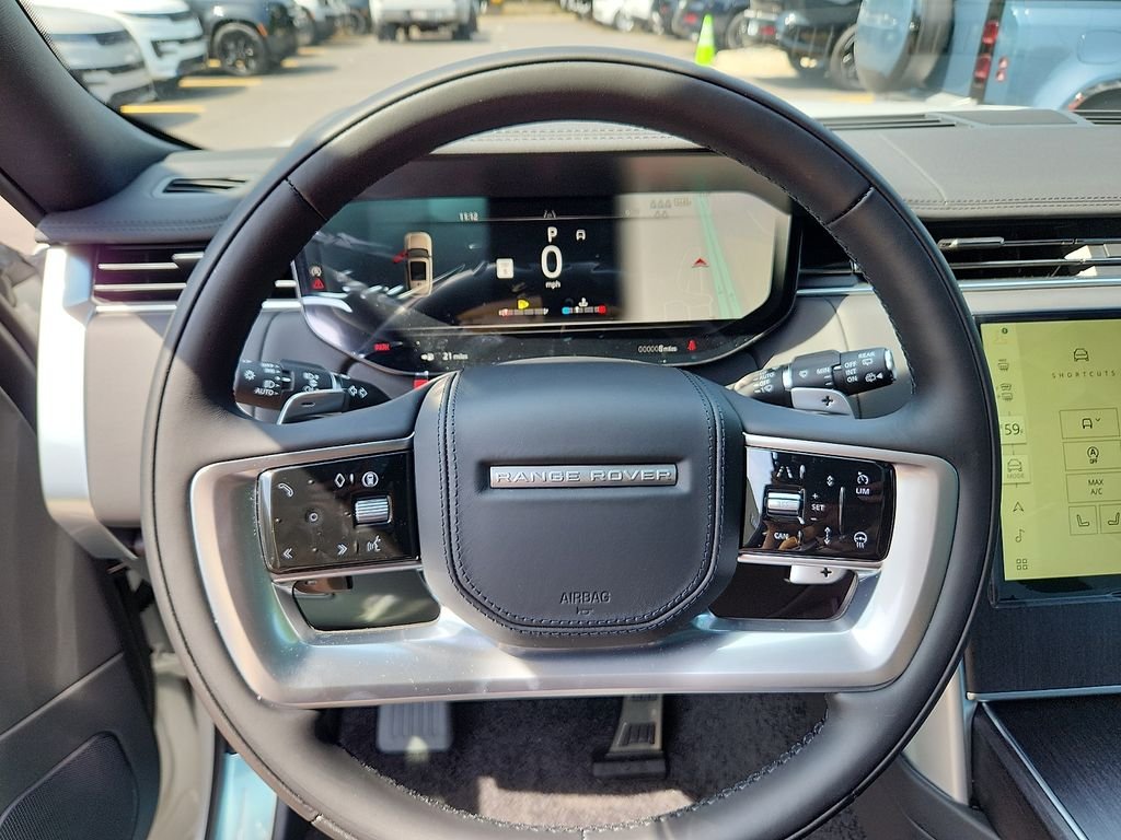 New 2026 Fuji White Land Rover SE image 9