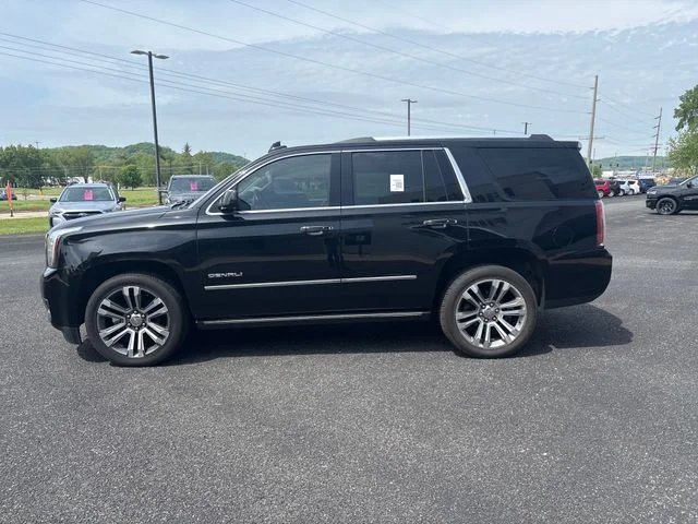 Used 2019 Onyx Black GMC Denali image 2